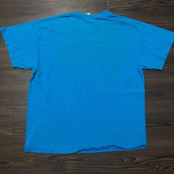 Blue ‘Best Friends Under Big Foot’ Circus Graphic Tee - Picture 2 of 4